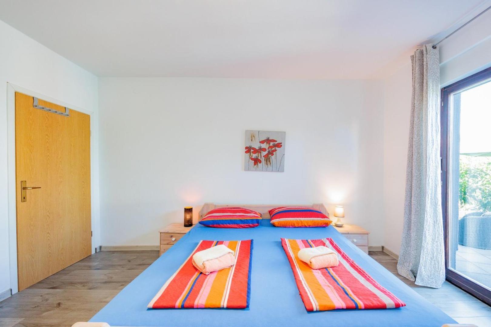 Crowonder Lucky Holiday House With Pool And Patio 30 Meters From The Beach 자다르 외부 사진
